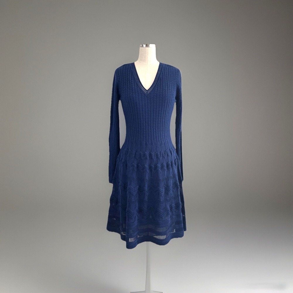 Missoni Dress Blue Wool Blend Long Sleeve V-Neck Pullover Size 44 US 4‎ Designer